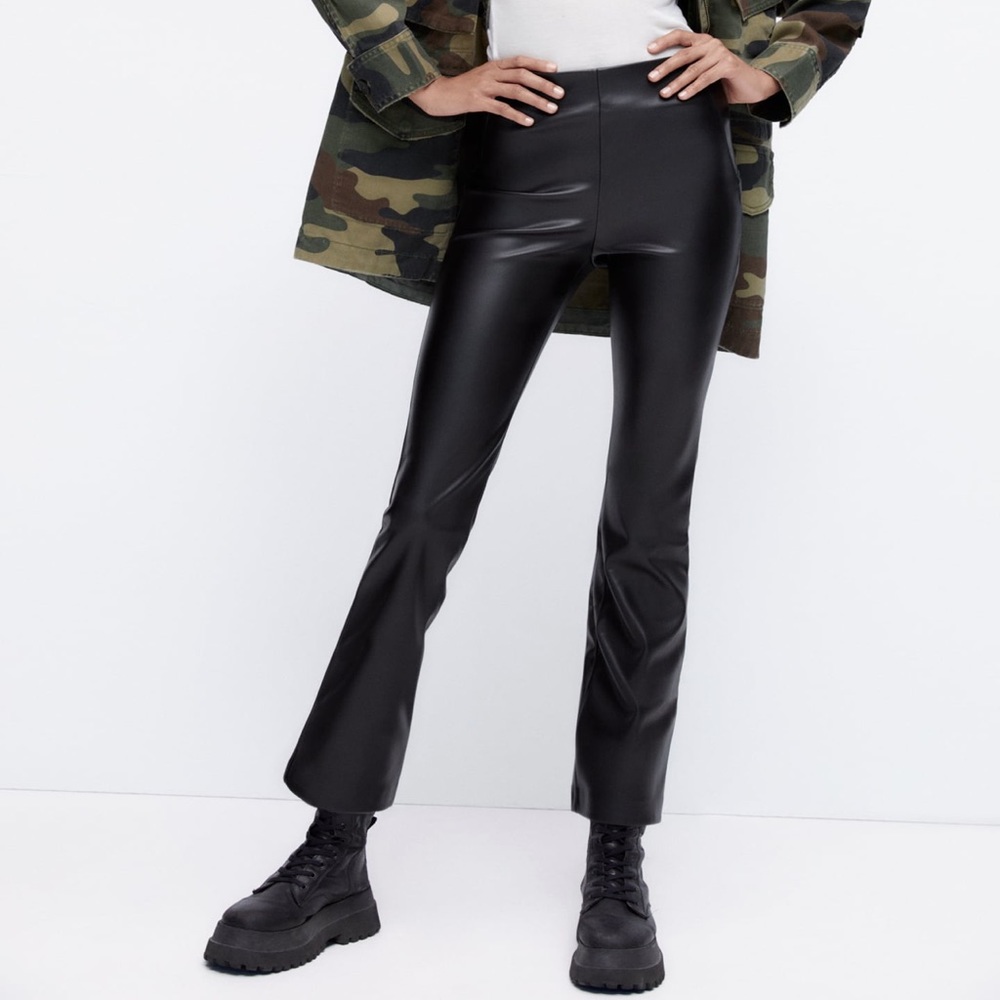 Zara mini flare faux leather legging